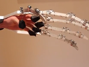 Hand